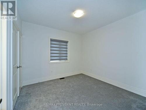 210 Mckean Drive, Whitchurch-Stouffville, ON - Indoor Photo Showing Other Room