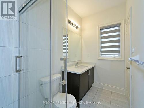 210 Mckean Drive, Whitchurch-Stouffville, ON - Indoor Photo Showing Bathroom