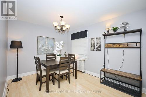 8 Woodburn Avenue, St. Catharines (Oakdale), ON - Indoor Photo Showing Dining Room