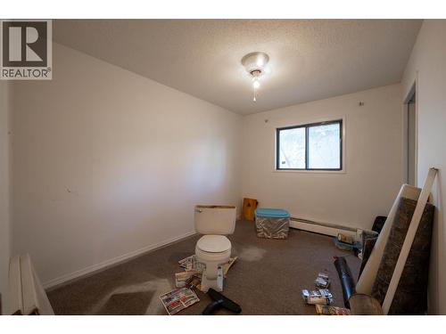 3710 25 Avenue, Vernon, BC - Indoor Photo Showing Other Room