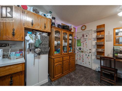 3710 25 Avenue, Vernon, BC - Indoor