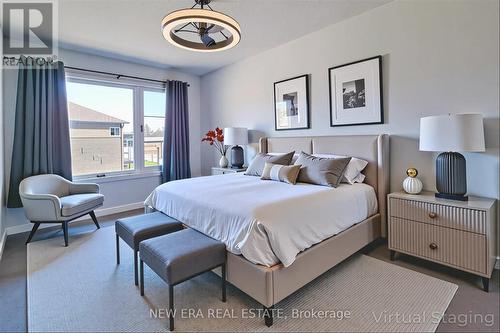 60 - 120 Court Drive, Brant, ON - Indoor Photo Showing Bedroom