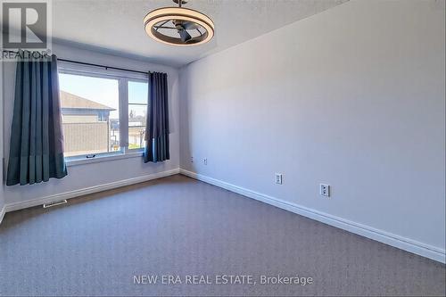 60 - 120 Court Drive, Brant, ON - Indoor Photo Showing Other Room