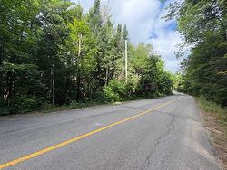 Rue du Tour-du-Lac  Mont-Blanc, QC J0T 2G0