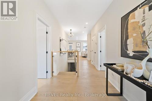 8 Accursi Crescent, Pelham (Fonthill), ON - Indoor Photo Showing Other Room