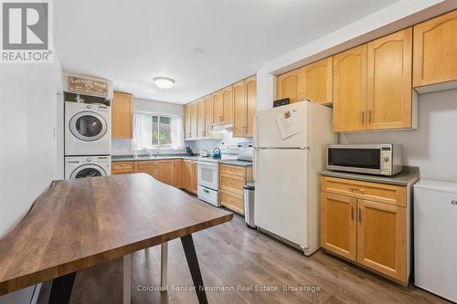 14 - 453 Albert Street, Waterloo, ON - Indoor Photo Showing Kitchen