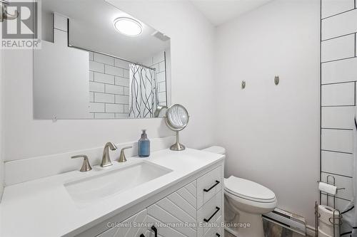14 - 453 Albert Street, Waterloo, ON - Indoor Photo Showing Bathroom