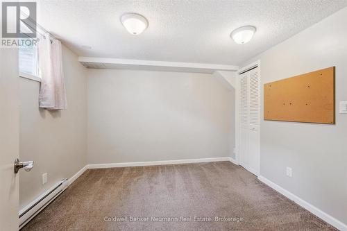 14 - 453 Albert Street, Waterloo, ON - Indoor Photo Showing Other Room