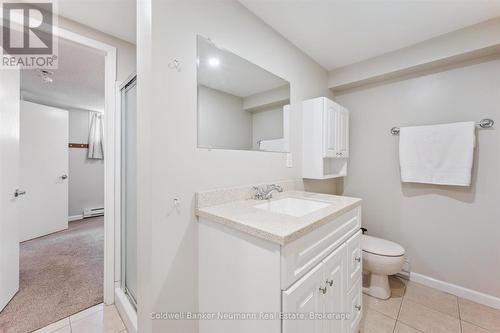 14 - 453 Albert Street, Waterloo, ON - Indoor Photo Showing Bathroom