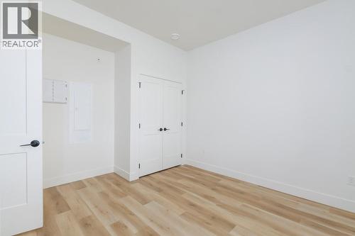 1160 16 Avenue Se, Salmon Arm, BC - Indoor Photo Showing Other Room