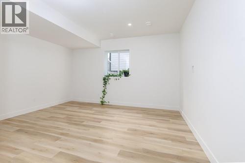 1160 16 Avenue Se, Salmon Arm, BC - Indoor Photo Showing Other Room