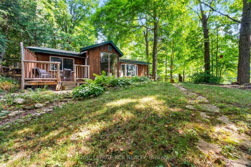 3 Frank Lane  Erin, ON N0B 1Z0