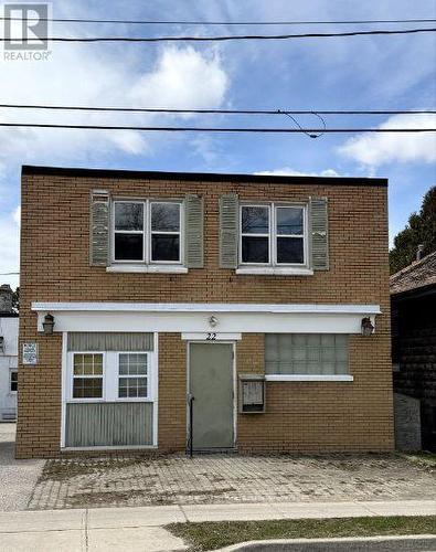 22 Cambridge Street, Cambridge, ON - Outdoor