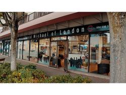 15239 RUSSELL AVENUE  White Rock, BC V4B 5C3