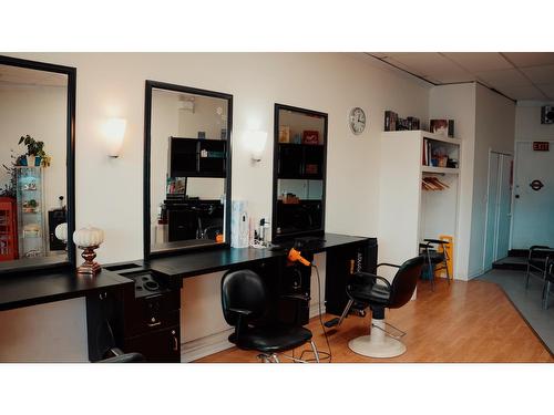15239 Russell Avenue, White Rock, BC 