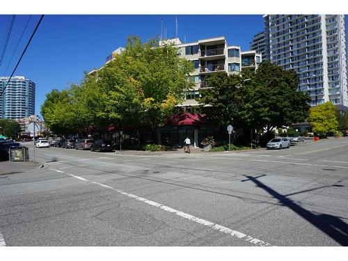 15239 Russell Avenue, White Rock, BC 