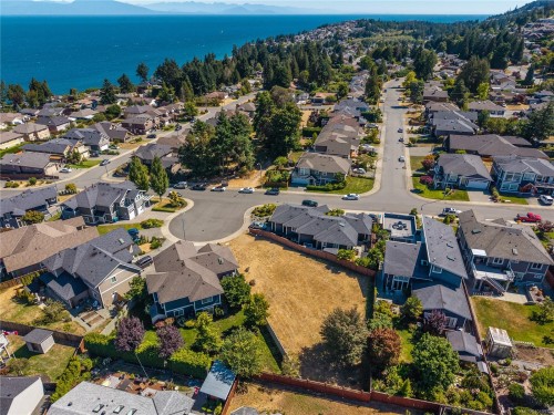 5690 Oceanview Terr, Nanaimo, BC 