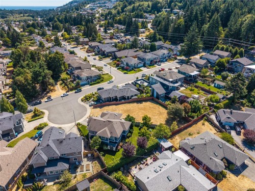 5690 Oceanview Terr, Nanaimo, BC 