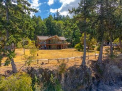 150 Jenkins Rd  Salt Spring, BC V8K 2M9
