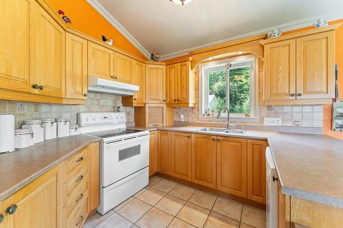 Cuisine - 238 Rue Ovila-Bergeron, Magog, QC - Indoor Photo Showing Kitchen With Double Sink