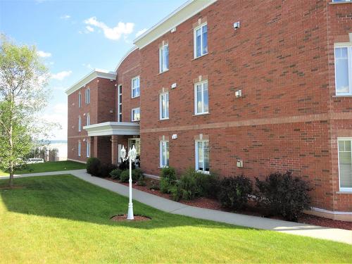 Exterior entrance - 104-8652 6E Avenue, Saint-Georges, QC - Outdoor With Exterior