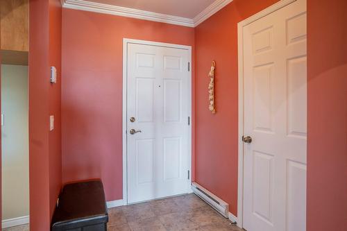 Hall - 104-8652 6E Avenue, Saint-Georges, QC - Indoor Photo Showing Other Room