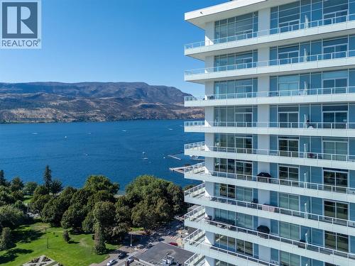 238 Leon Avenue Unit# 2107, Kelowna, BC - Outdoor With Body Of Water With Balcony