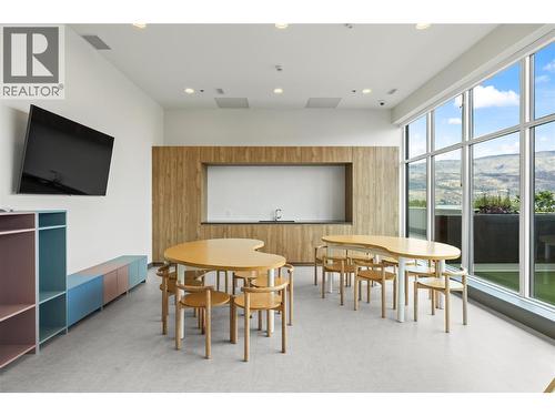 Amenities- art room - 238 Leon Avenue Unit# 2107, Kelowna, BC - Indoor Photo Showing Dining Room