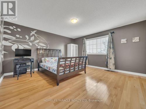 80 Sweetwood Circle, Brampton, ON - Indoor Photo Showing Other Room