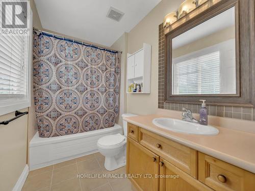 80 Sweetwood Circle, Brampton, ON - Indoor Photo Showing Bathroom