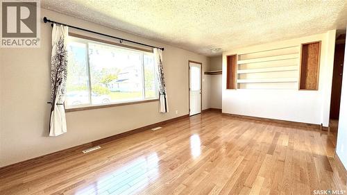 110 Stanley Street, Elbow, SK - Indoor Photo Showing Other Room