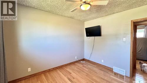 110 Stanley Street, Elbow, SK - Indoor Photo Showing Other Room
