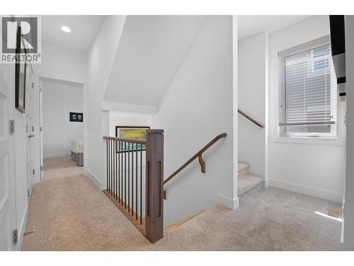 1664 Tower Ranch Drive, Kelowna, BC - Indoor Photo Showing Other Room