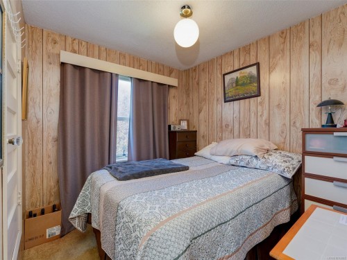 8 Camden Ave, View Royal, BC 