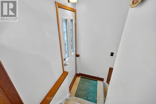 961 Danforth Avenue, Burlington, ON - Indoor Photo Showing Other Room