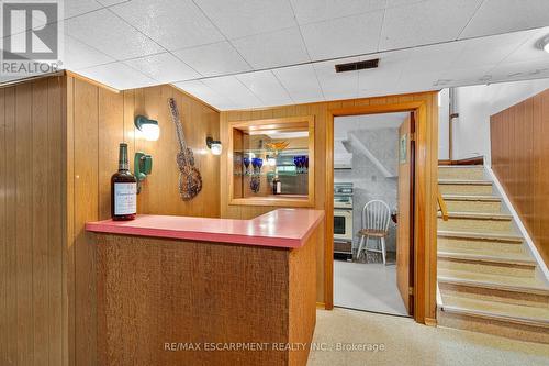 961 Danforth Avenue, Burlington, ON - Indoor