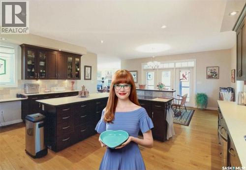 30 West Park Drive, Battleford, SK - Indoor Photo Showing Kitchen