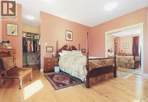 30 West Park Drive, Battleford, SK - Indoor Photo Showing Bedroom