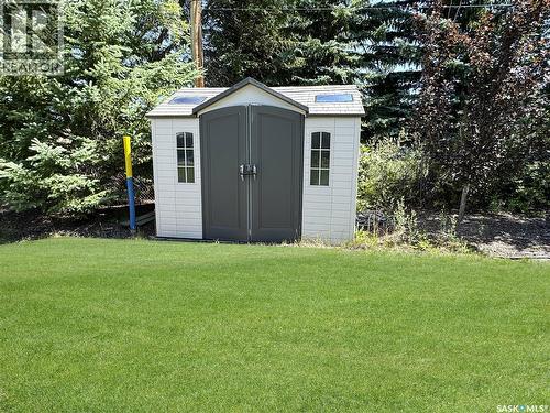 30 West Park Drive, Battleford, SK - Outdoor