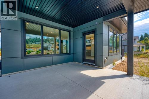 925 Bull Crescent, Kelowna, BC - Outdoor With Exterior