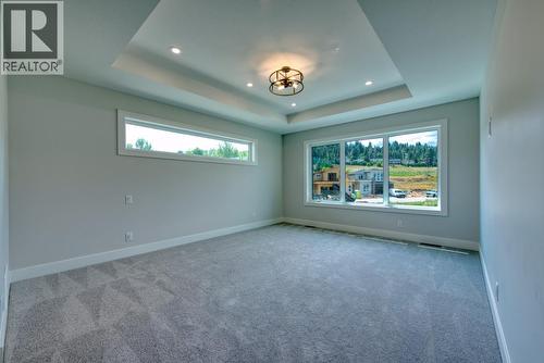 925 Bull Crescent, Kelowna, BC - Indoor Photo Showing Other Room