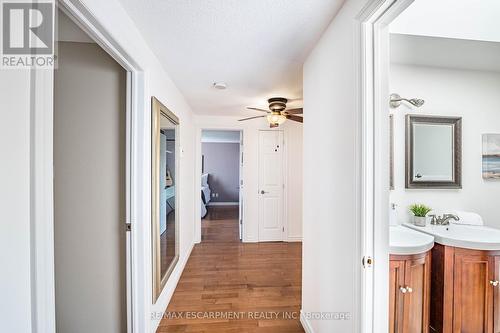 16 Ackrow Court, Toronto, ON - Indoor Photo Showing Other Room