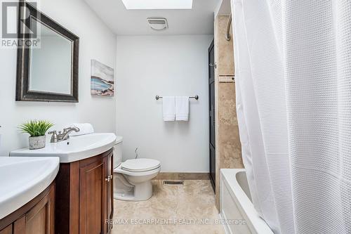 16 Ackrow Court, Toronto, ON - Indoor Photo Showing Bathroom