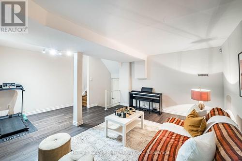 16 Ackrow Court, Toronto, ON - Indoor