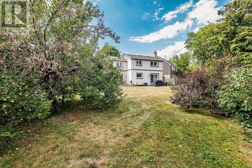 16 Ackrow Court, Toronto, ON - Outdoor