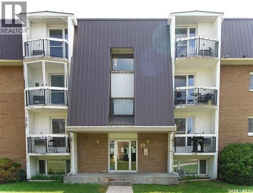 34 39 Centennial Street, Regina, SK - Outdoor