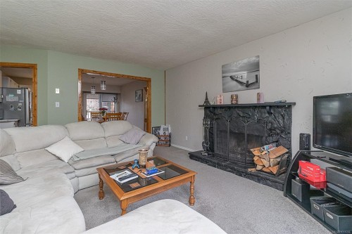 1135 Mcdonald Cres, Nanaimo, BC 