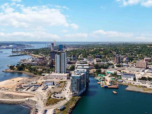 701 67 Kings Wharf Place, Dartmouth, NS 