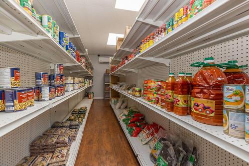 Commerce - 330  - 334 Rue St-Jacques, Montréal (Lachine), QC - Indoor With Storage