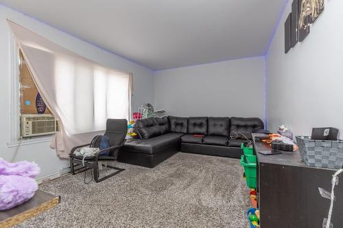 Salon - 330  - 334 Rue St-Jacques, Montréal (Lachine), QC - Indoor Photo Showing Living Room